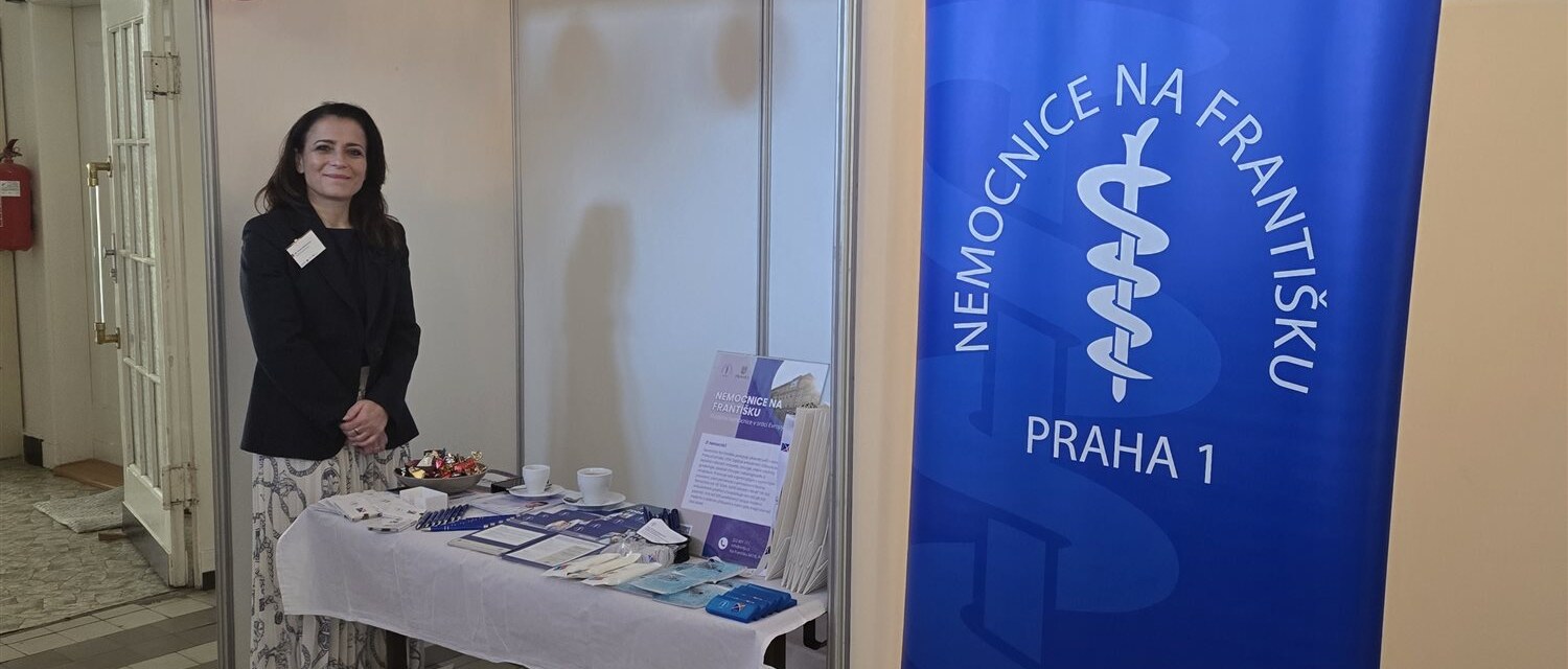 Stánek Nemocnice Na Františku na Kariérním veletrhu 1. LF UK